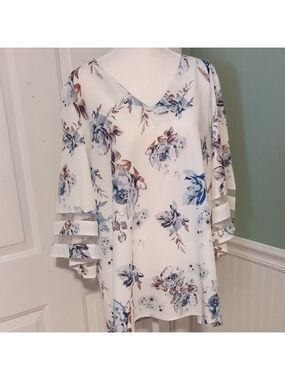 Blue Floral V Neck Wide Sleeve Top Large Oversized